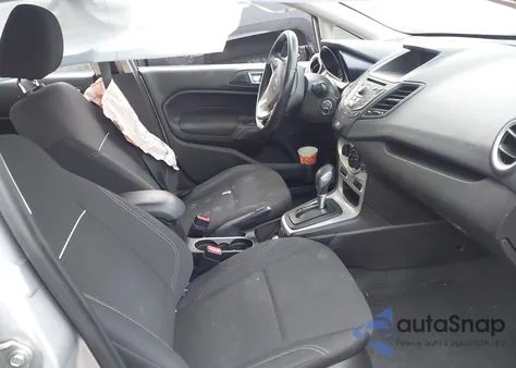 2014 Ford Fiesta Se z USA, uszkodzony, nr VIN 3FADP4BJ6EM232980